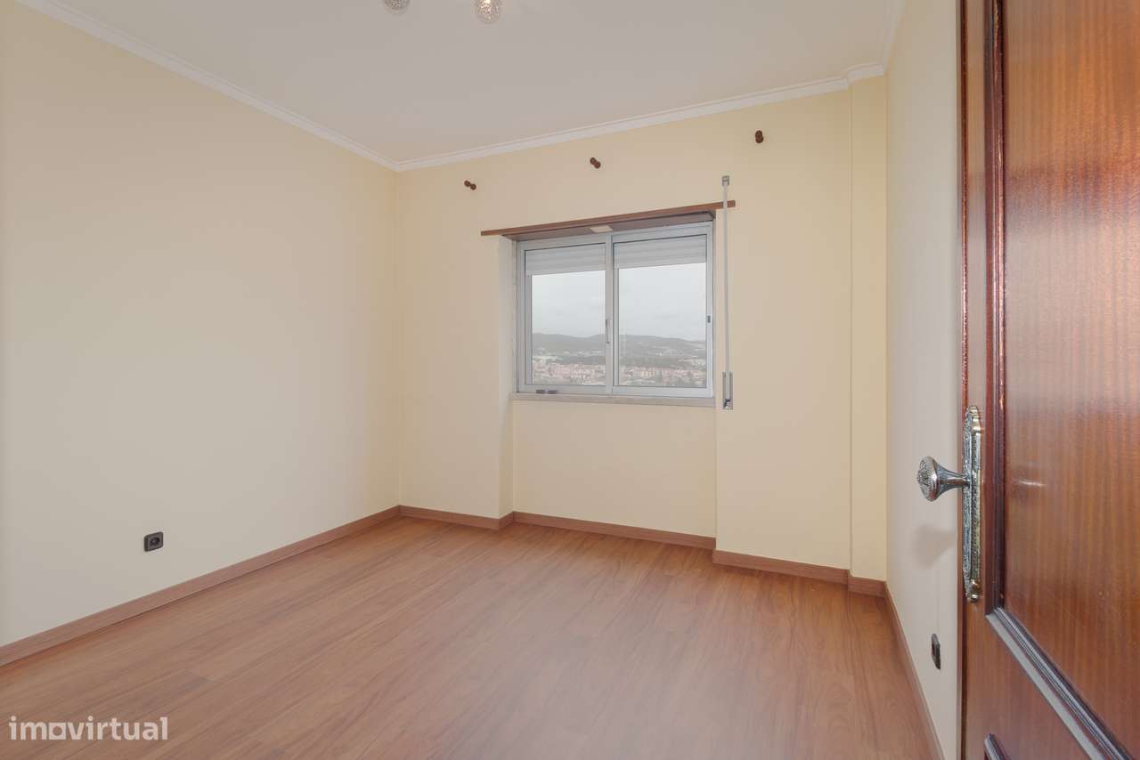 Apartamento T3 Venda em Loures,Loures-11