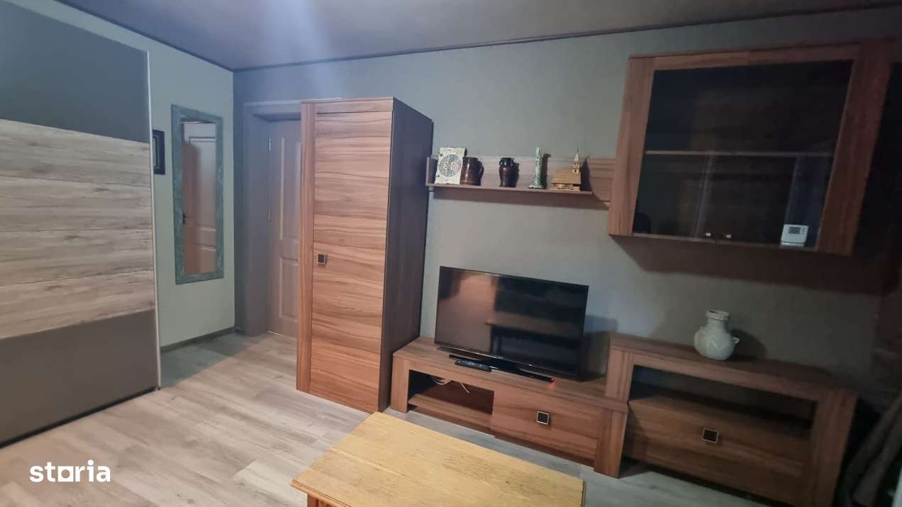 Apartament 2 camere semidecomandat, etaj 1 , zona Curtea de Apel - Imagine principală: 4/15
