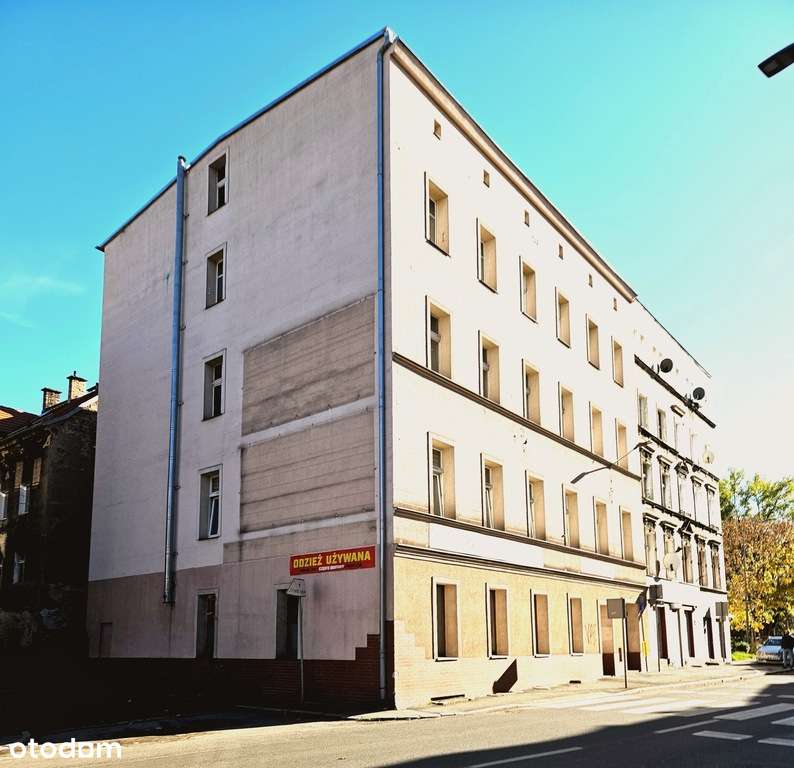 Na sprzedaż – lokal użytkowy, centrum Wałbrzycha-0