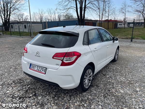 Citroën C4 1.6 HDi Attraction - 9