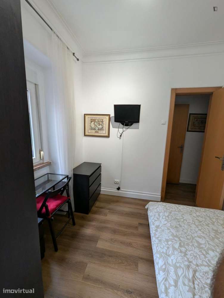 Quarto - localizado em Santa Apolónia Lisbon - Grande imagem: 5/9
