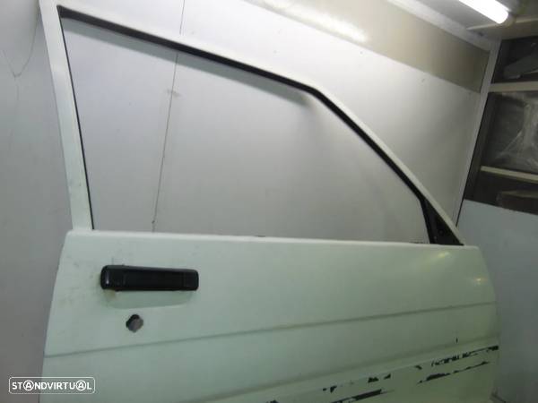 Toyota corolla DX porta direita - 2