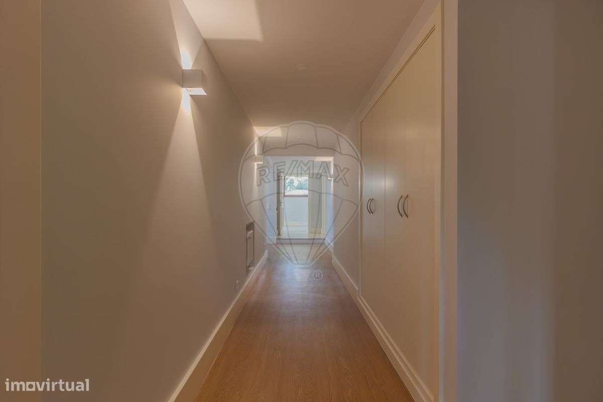 Moradia T4 para venda-8