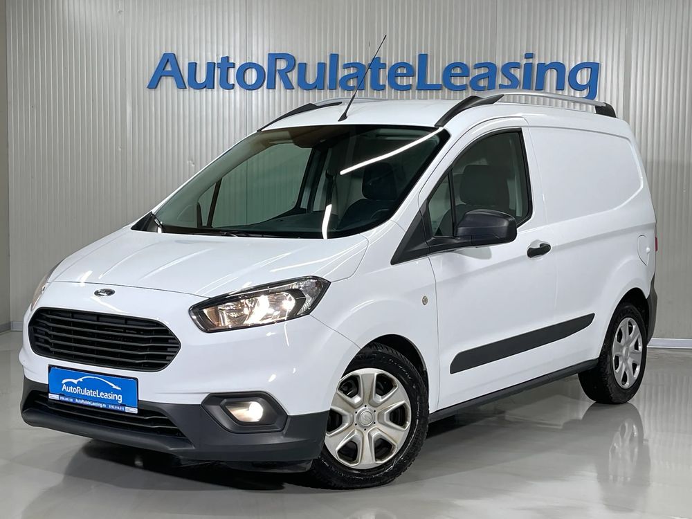 Ford Transit Courier 2021