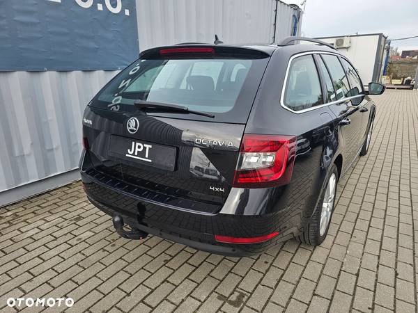 Skoda Octavia 2.0 TDI 4x4 Style DSG - 11