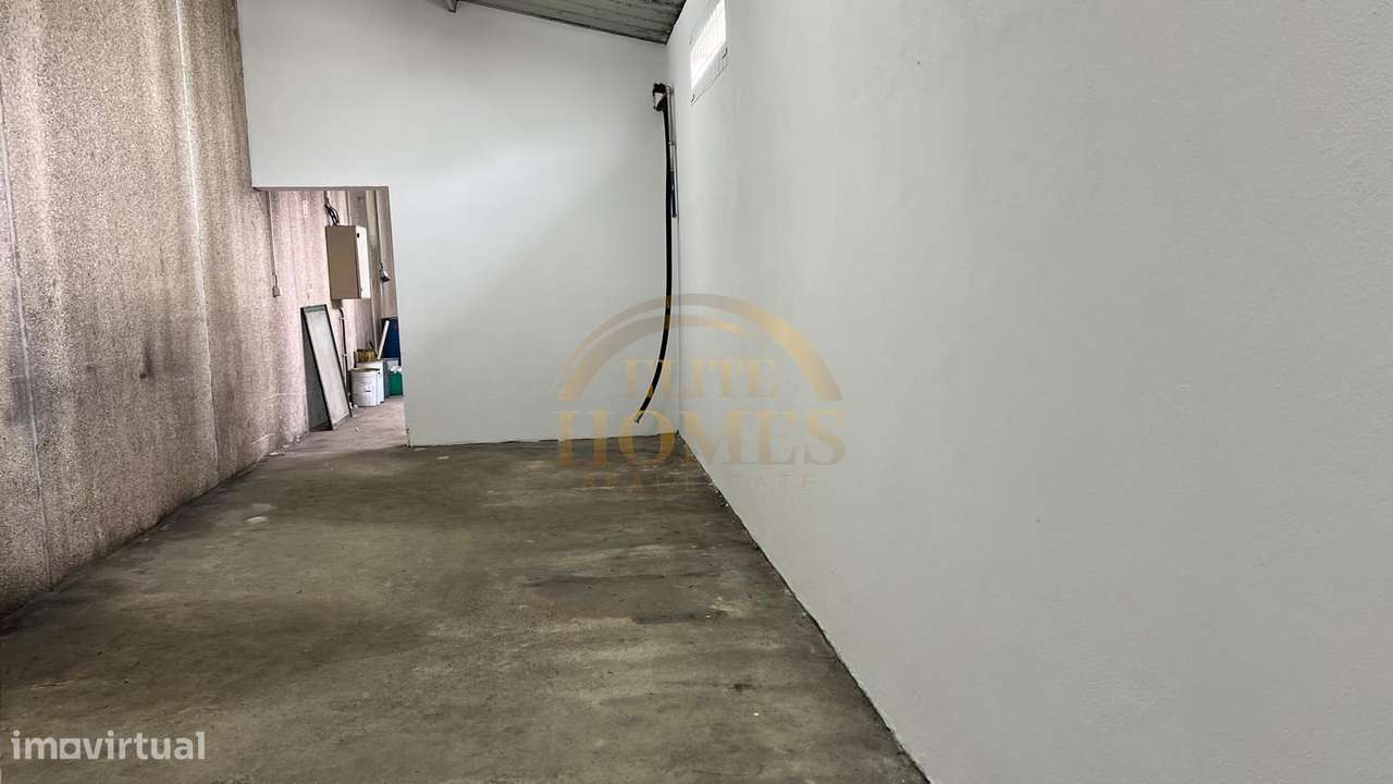 Armazém para venda na Quinta do Anjo. - Grande imagem: 4/10