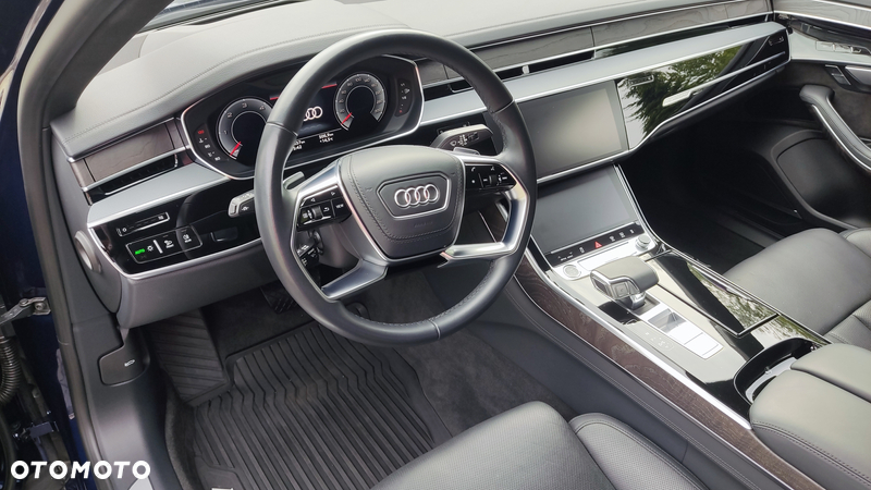 Audi A8 - 13