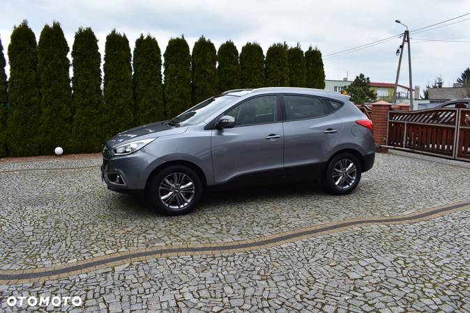 Hyundai ix35 1.6 2WD Fifa World Cup Edition - 13