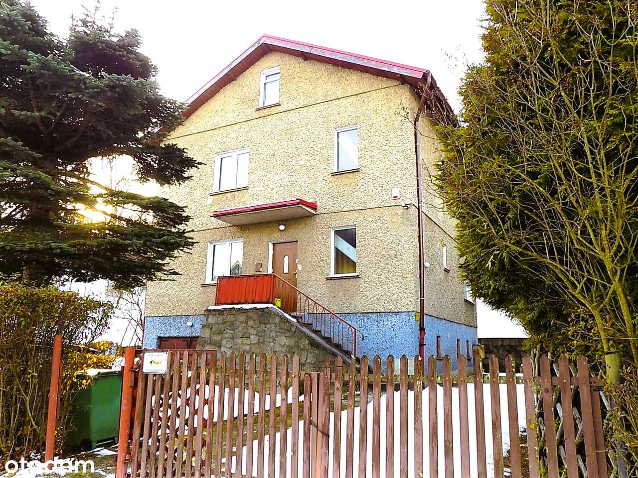 Dom wolnostojący z garażem i dużym ogrodem - Pełny obrazek: 3/11