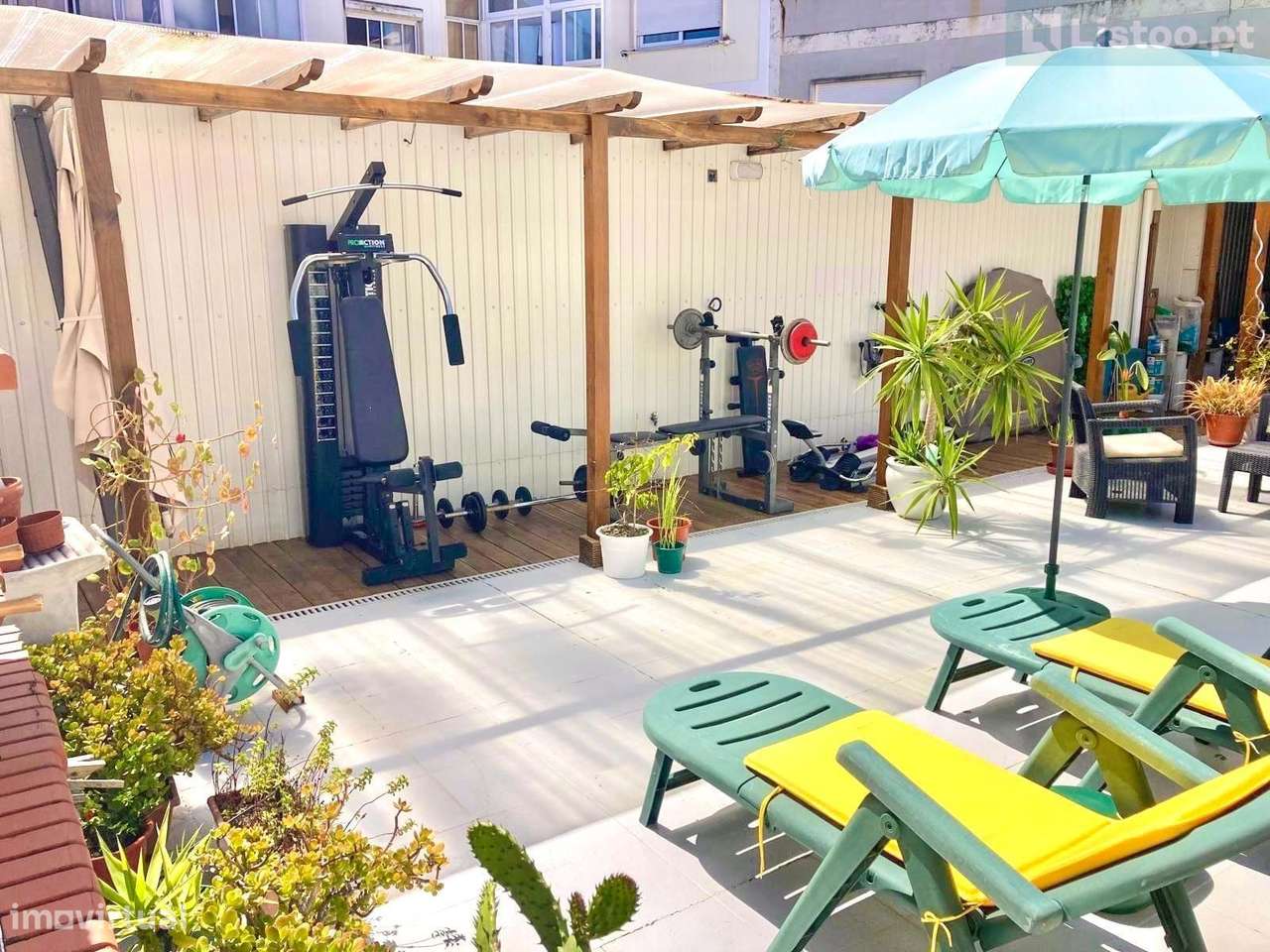 Apartamento T5 renovado e com terraço - Queluz-35