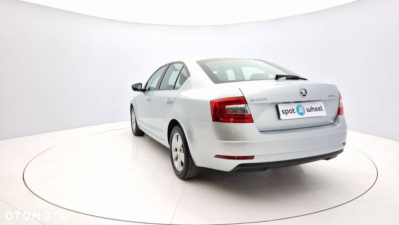 Skoda Octavia 1.4 TSI Ambition - 3