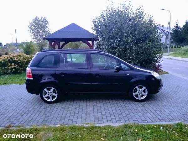 Opel Zafira 1.6 Elegance - 4