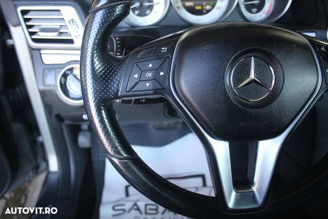 Mercedes-Benz E 220 CDI DPF Cabrio BlueEFFICIENCY 7G-TRONIC Avantgarde - 7