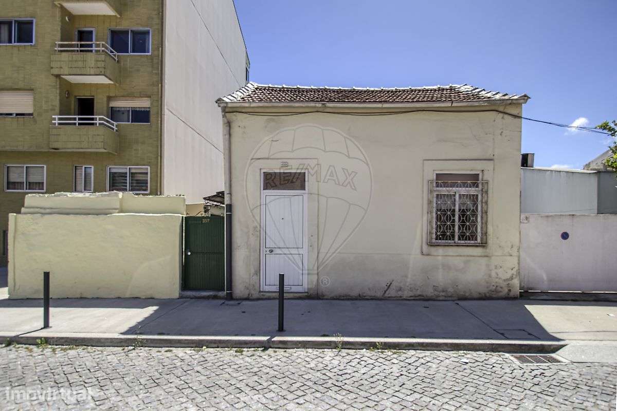 Moradia T4 para venda - Grande imagem: 2/15