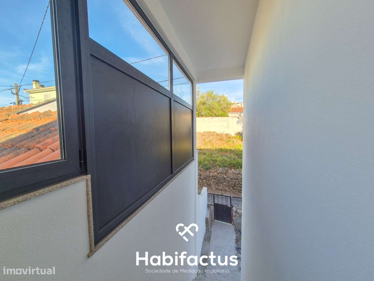 Moradia T3 com Suite e Closet a 2 Minutos de Viseu - Grande imagem: 3/13