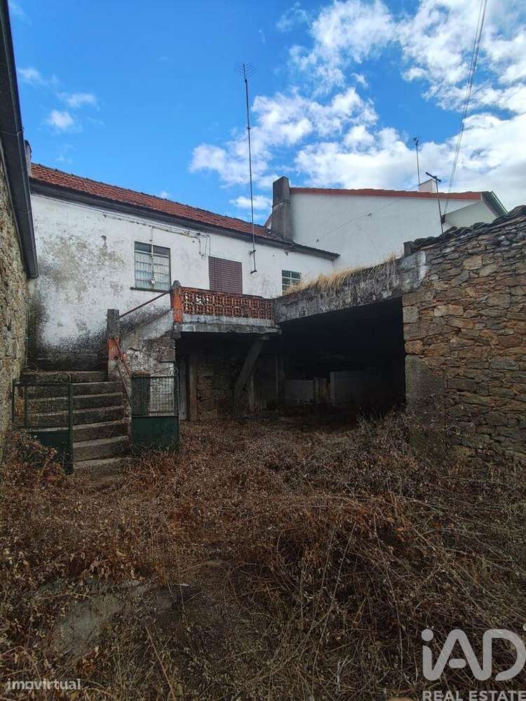 Casa de aldeia T2 em Aldeia Velha de 135,00 m2 - Grande imagem: 4/24