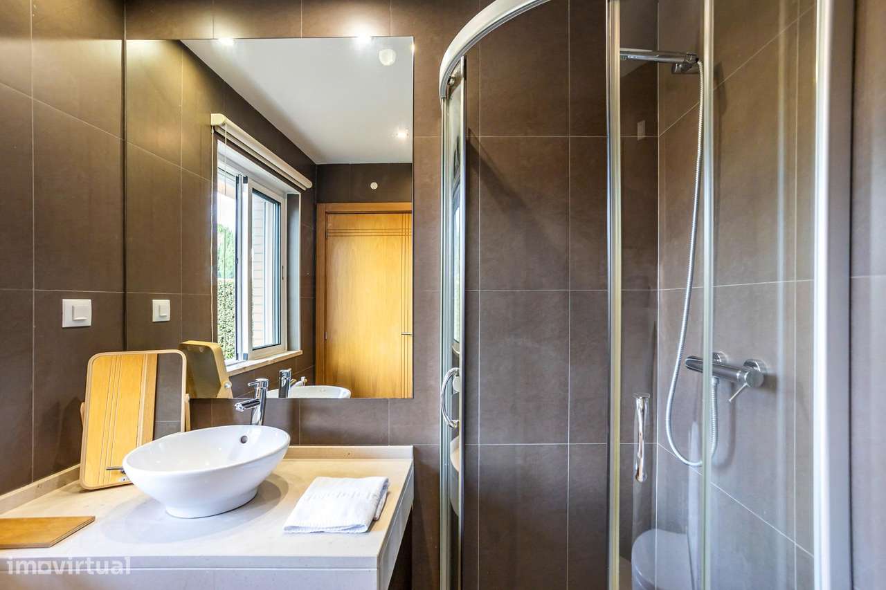 Moradia T2+1 de Luxo em Condomínio Exclusivo no Algarve-15