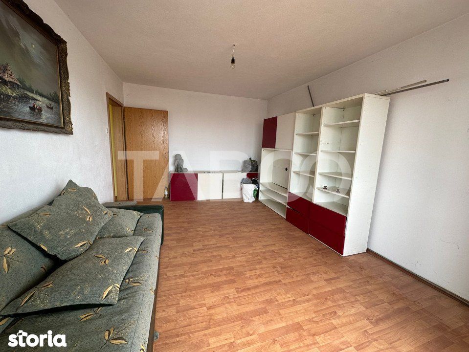 Apartament cu 3 camere de vanzare in Municipiul Fagaras judetul Brasov