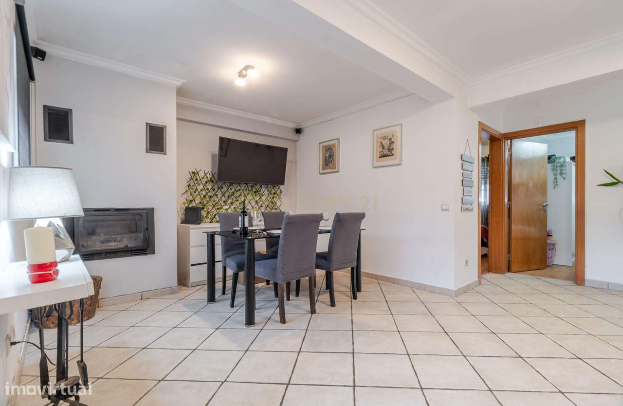 Apartamento T3 Remodelado (T4 de origem) em Setúbal-3