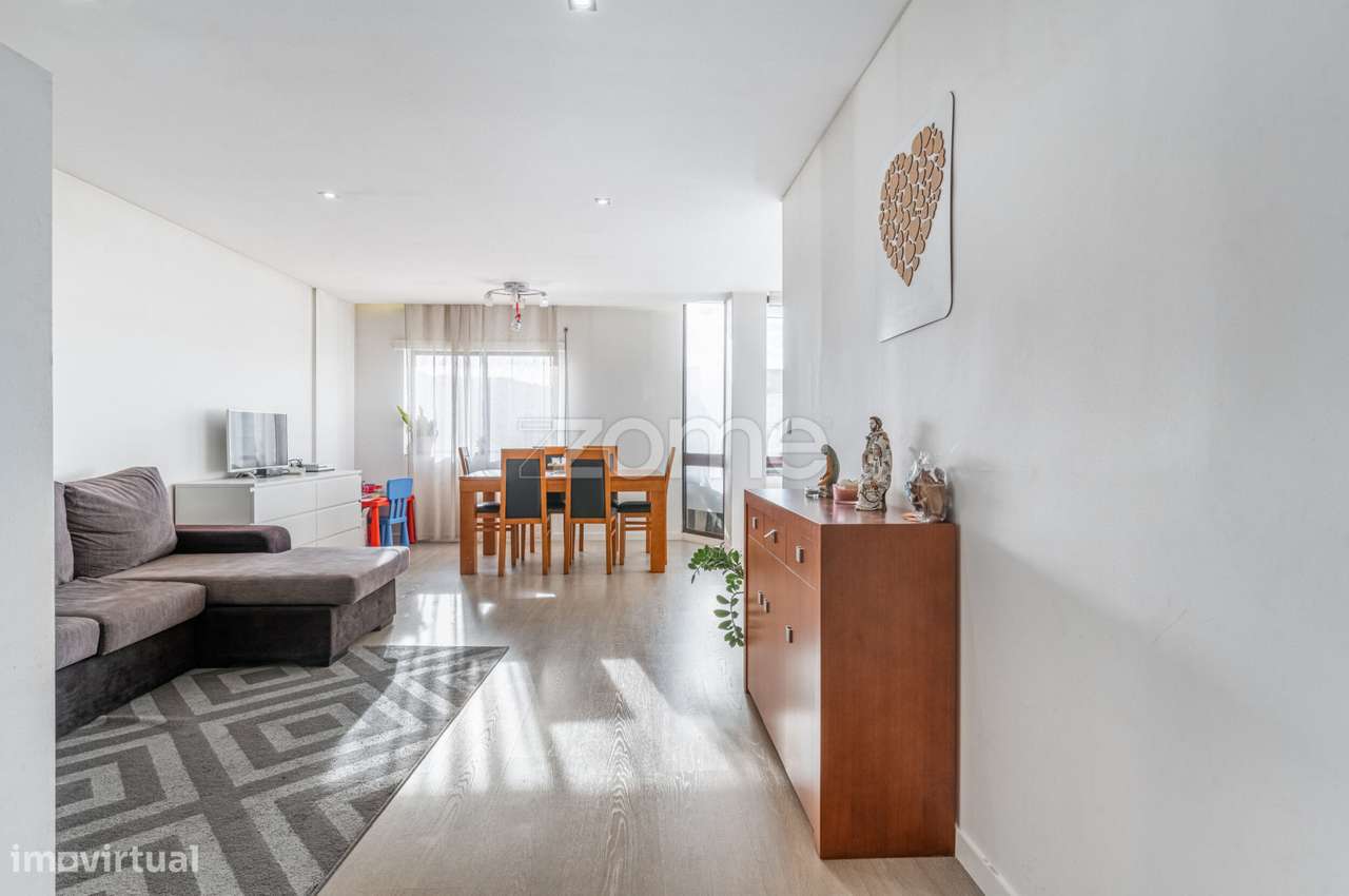 Apartamento T3 Remodelado Centro de Vila Verde-8