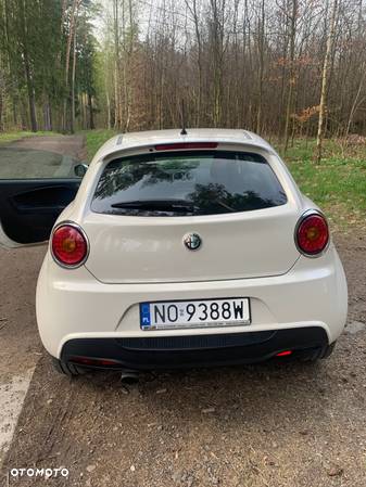 Alfa Romeo Mito 1.3 JTDM Distinctive - 10