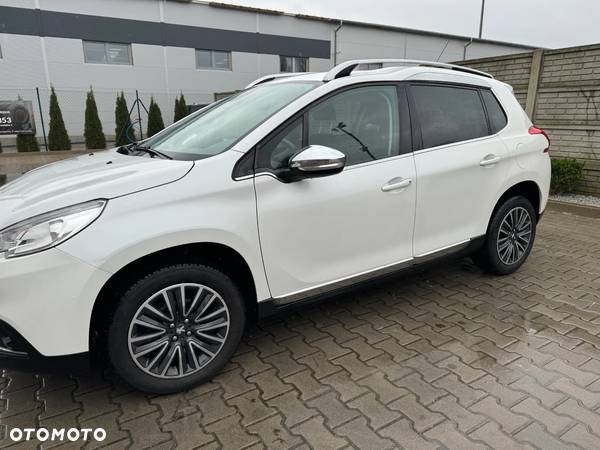 Peugeot 2008 1.6 VTi Allure - 1