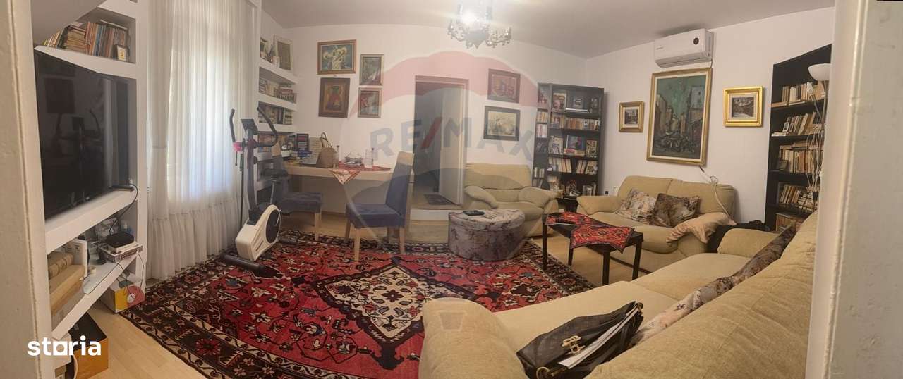 Casă / Vilă cu 6 camere de vânzare în zona Central - Imagine principală: 5/6