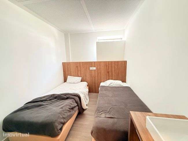 Prédio Para Habitação / Comercio e Serviços - Loures-7