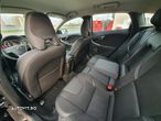 Volvo V40 ver-d2-linje-you- - 21