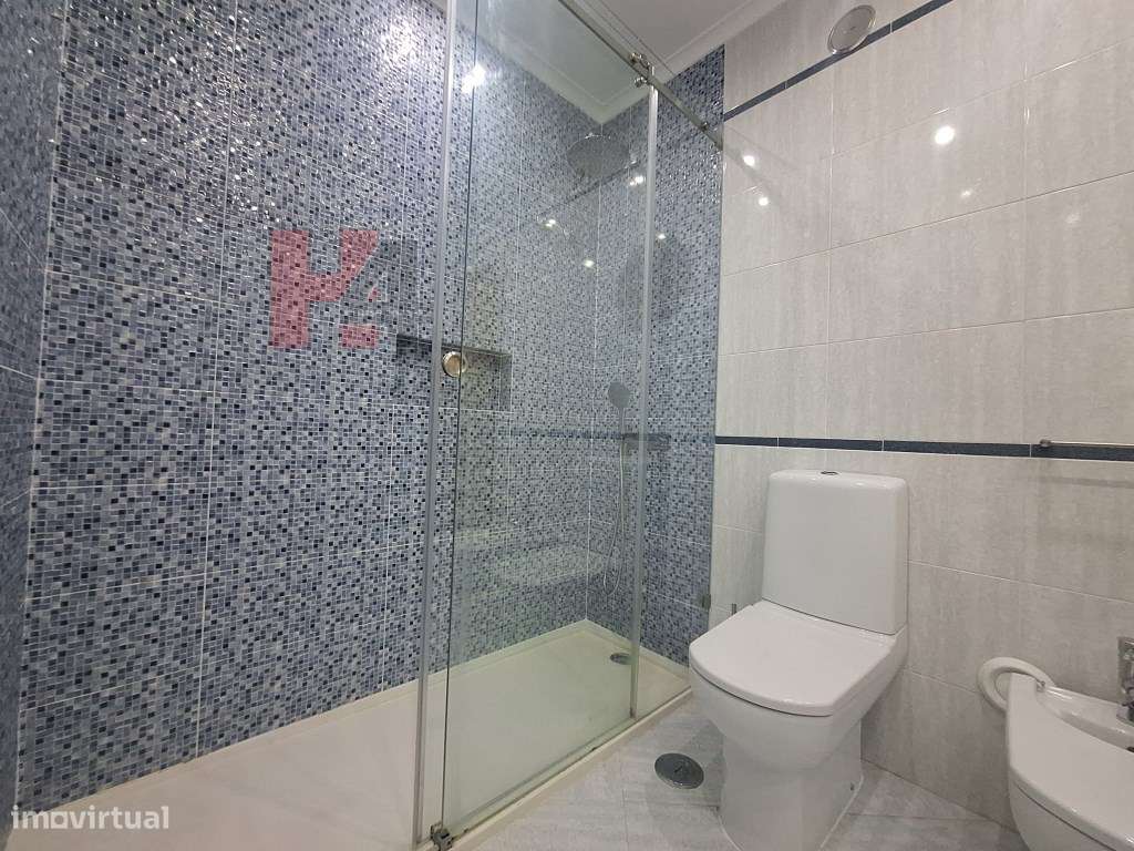 Apartamento T3 Colinas Cruzeiro com 150 m² e 4 lugares de parqueamento-27