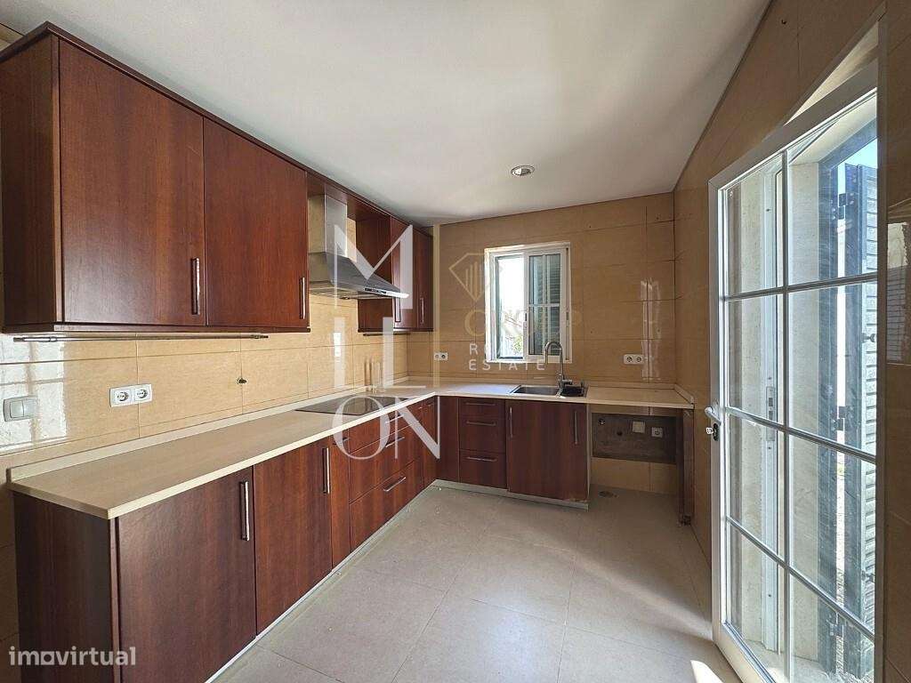 Moradia T4 em Bicesse, Cascais | Lote de 1.262 m2-14