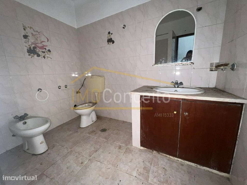 Moradia T2| Quintal| Carvoeiro| Maçao-12