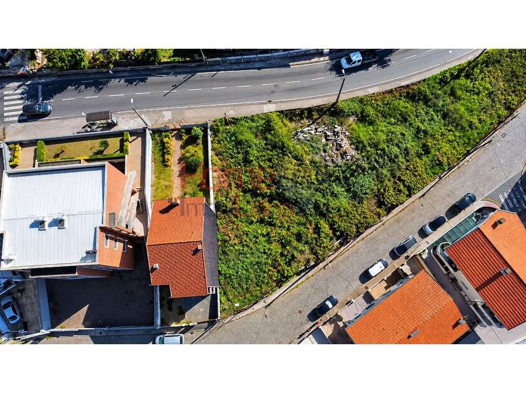 Terreno para construção em Baguim do Monte-2