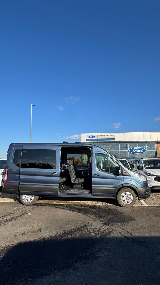 Ford Transit 350 2.0 EcoBlue 150 CP L3H2 Kombi FWD 8AT Trend 2026