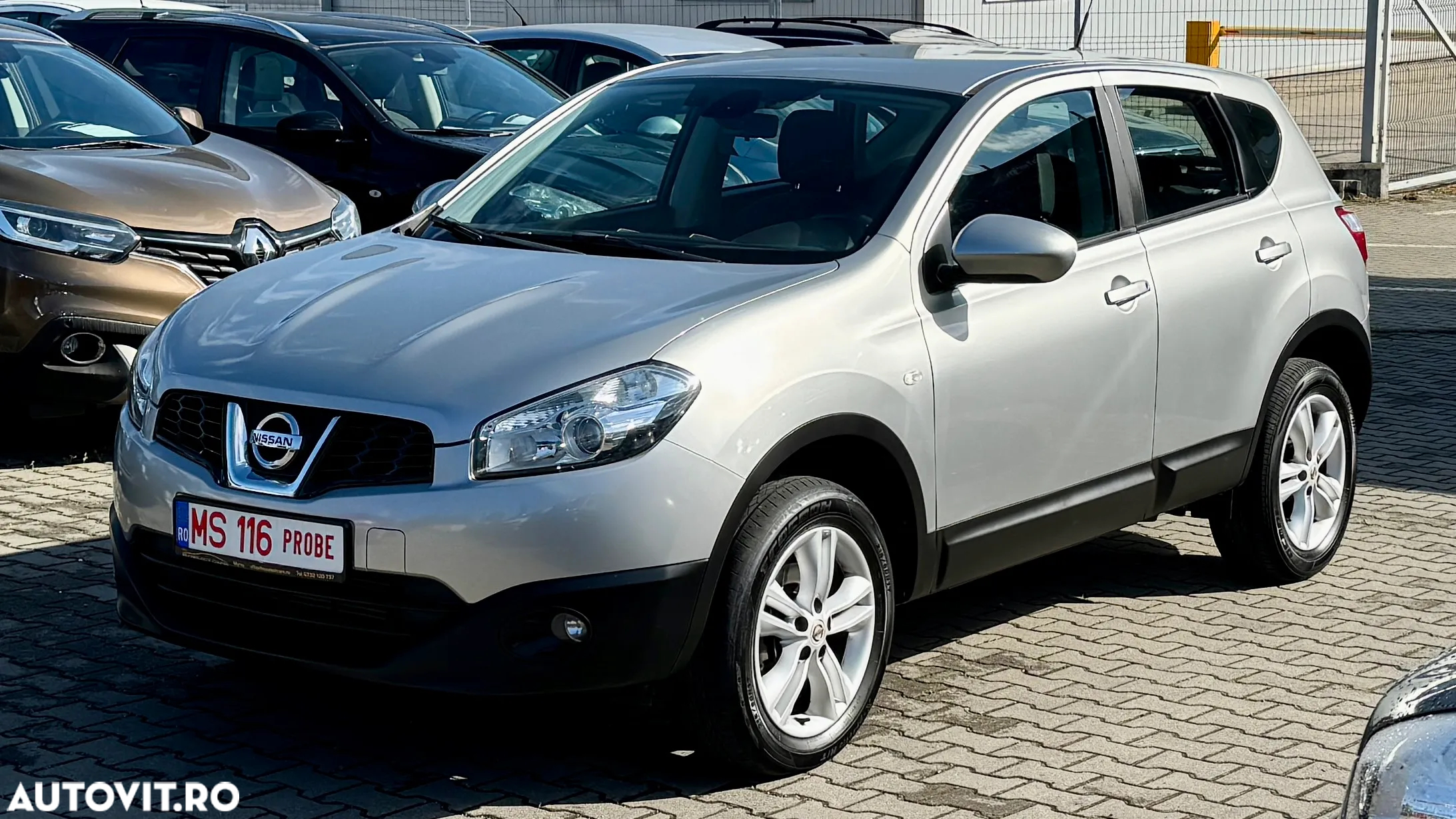 Nissan Qashqai 1.5 dCi TEKNA - 22