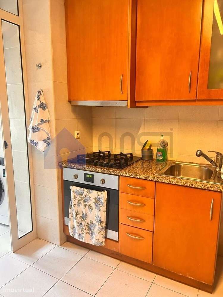 Apartamento T2+1 em Guifões | Garagem e Arrumo-6