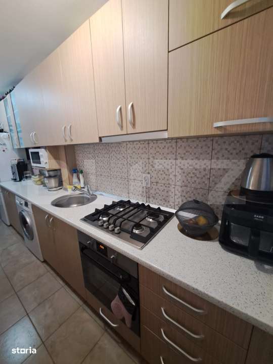 Apartament cu 3 camere, decomandat, 46 mp, Sebes - Imagine principală: 4/6