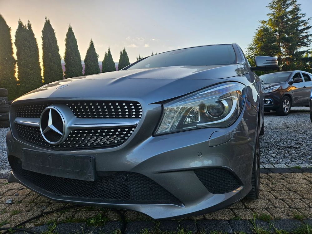 Mercedes-Benz CLA I 180 Orange Art Edition 2014