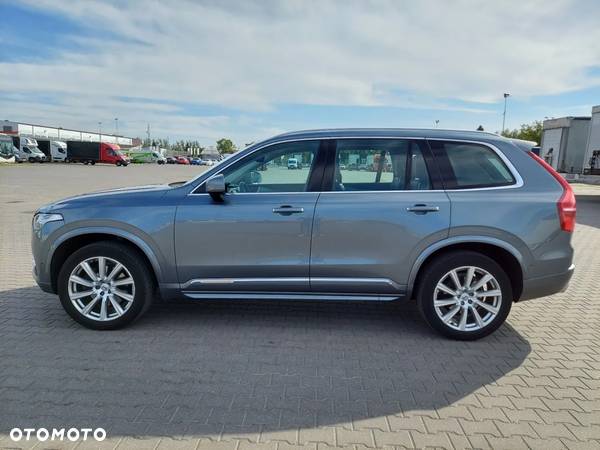 Volvo XC 90 - 2