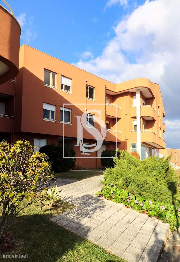 Apartamento T3 com suíte, em Sanguedo-25