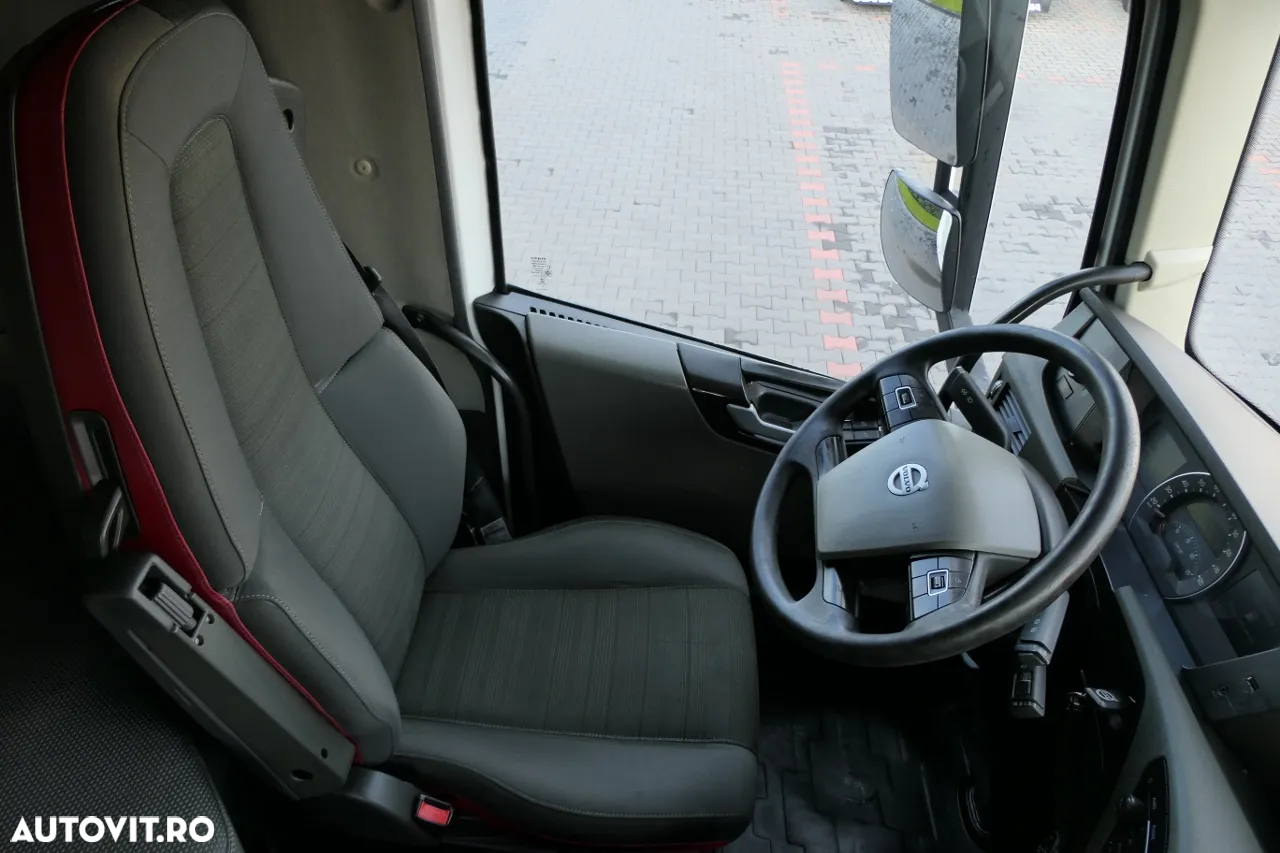 Volvo FH 460 / LOW CAB / 2018 AN / IMPORTAT / - 26