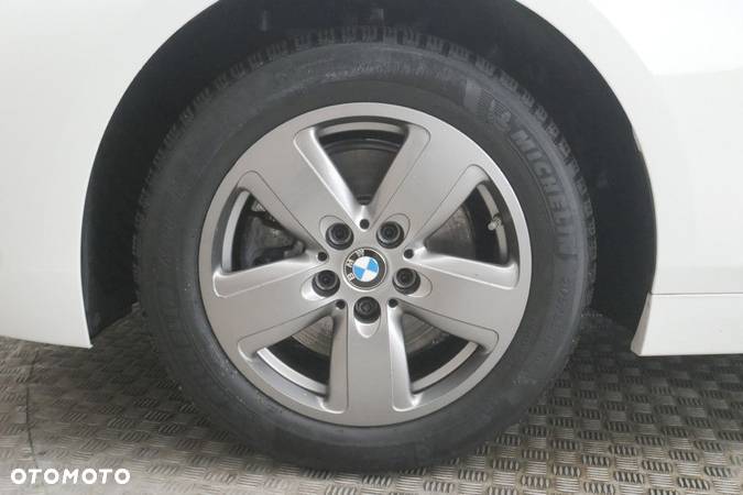 BMW Seria 1 - 14