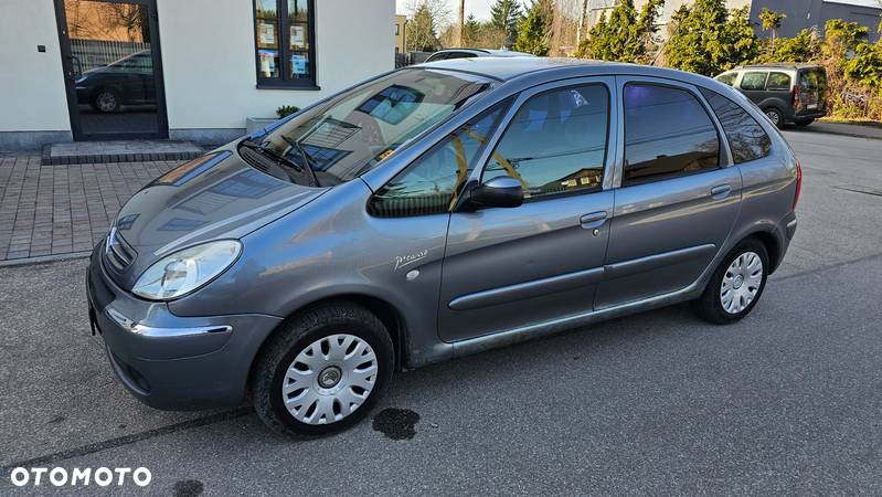 Citroën Xsara Picasso 2.0 HDI Exclusive - 10