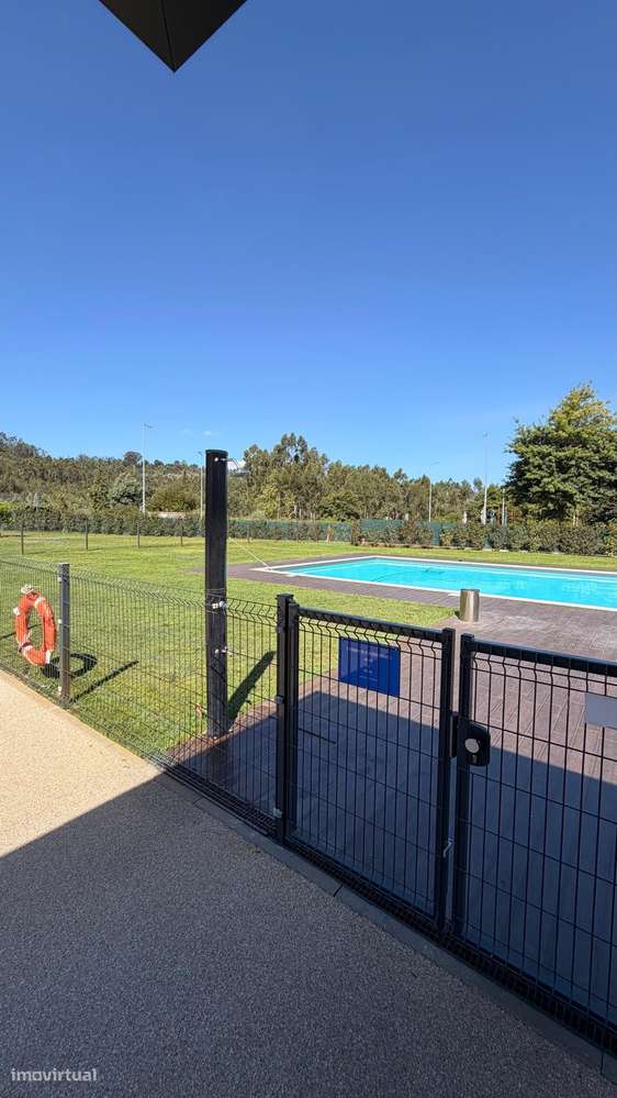 T2 com terraço – Condomínio Neovallis com Piscina | Valongo-21