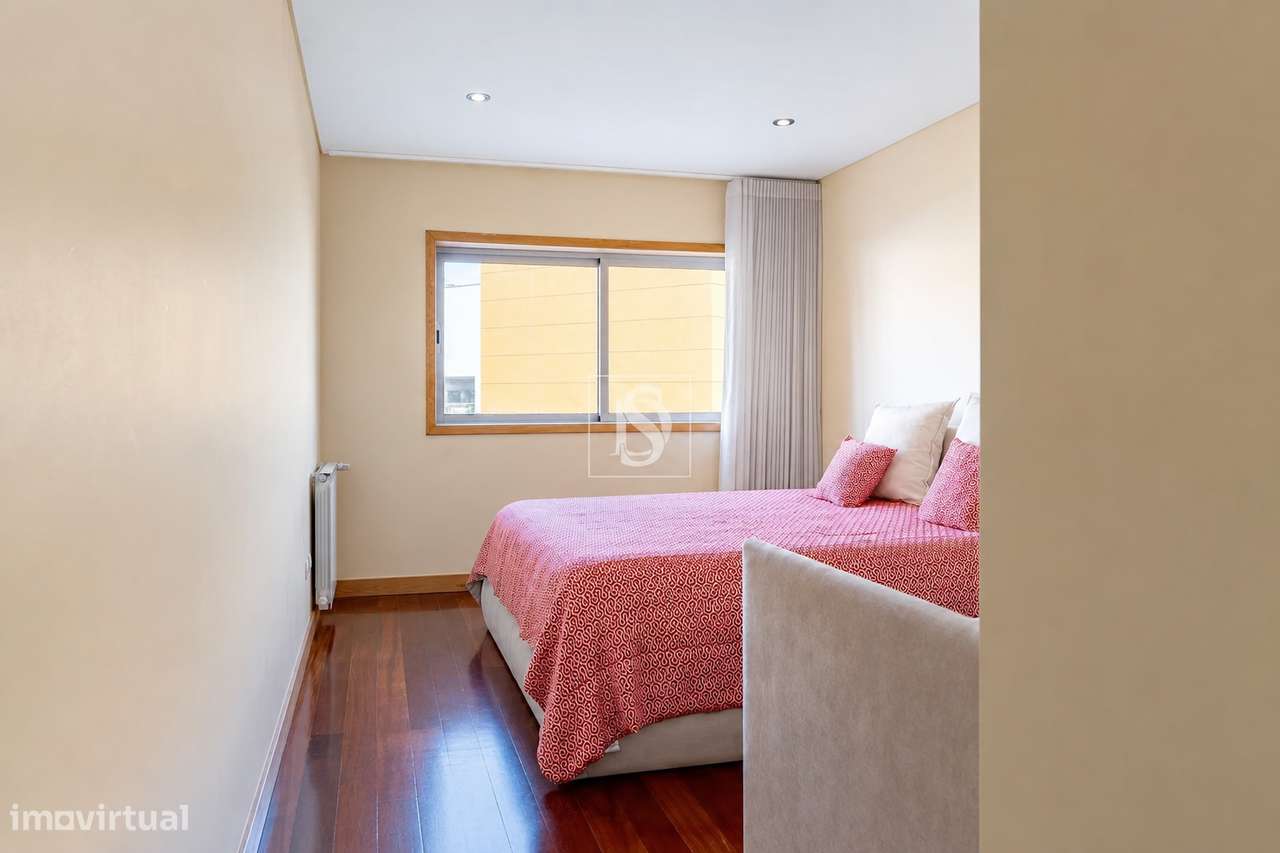 Apartamento T2+1 em Condomínio Fechado | Senhora da Hora, Matosinhos-15