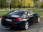 BMW Seria 5 520d Sport Line - 10