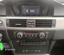 BMW Seria 3 320d DPF Touring - 14