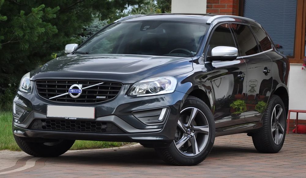 Volvo XC60 I (2008-2017) D4 AWD R-Design Summum 2014