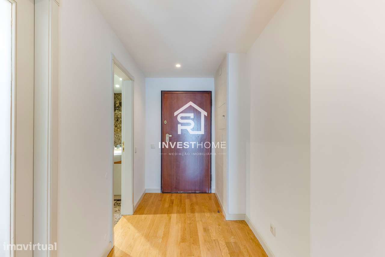 Apartamento T2 | Renovado | Centro da Maia | Lug Garagem - Grande imagem: 2/35