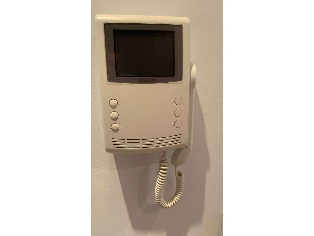T3 Duplex com Garagem box, Terraços, Suite - Seminovo-32